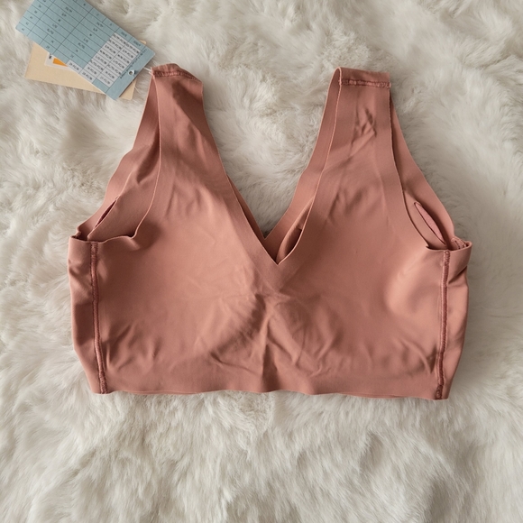 TRUE & CO BRAND NEW BODY LIFT V-NECK FULL CUP BRALETTE SIZE S - Picture 10 of 12